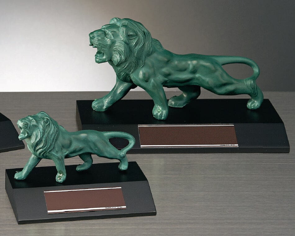 ライオンブロンズ：BR-4696