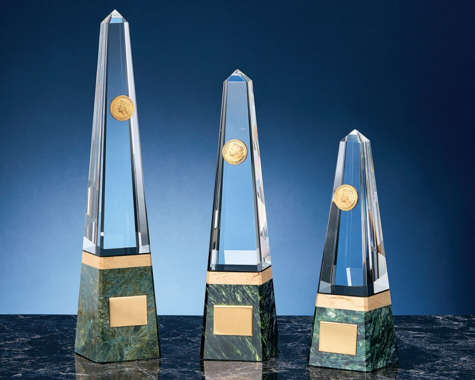 クリスタル＋天然石トロフィー：YC-4978