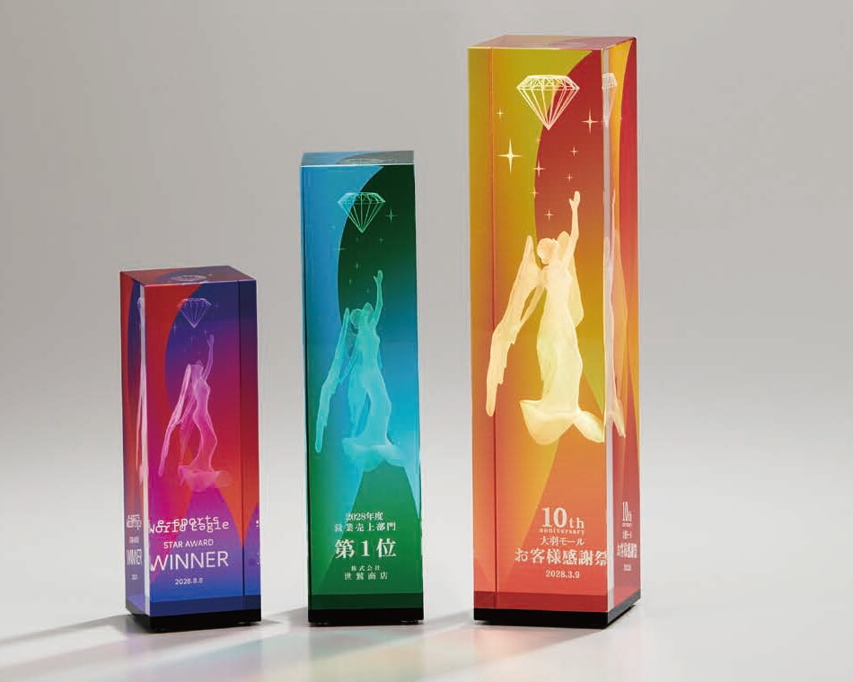 光学ガラス製3D女神トロフィー:SHU-7341