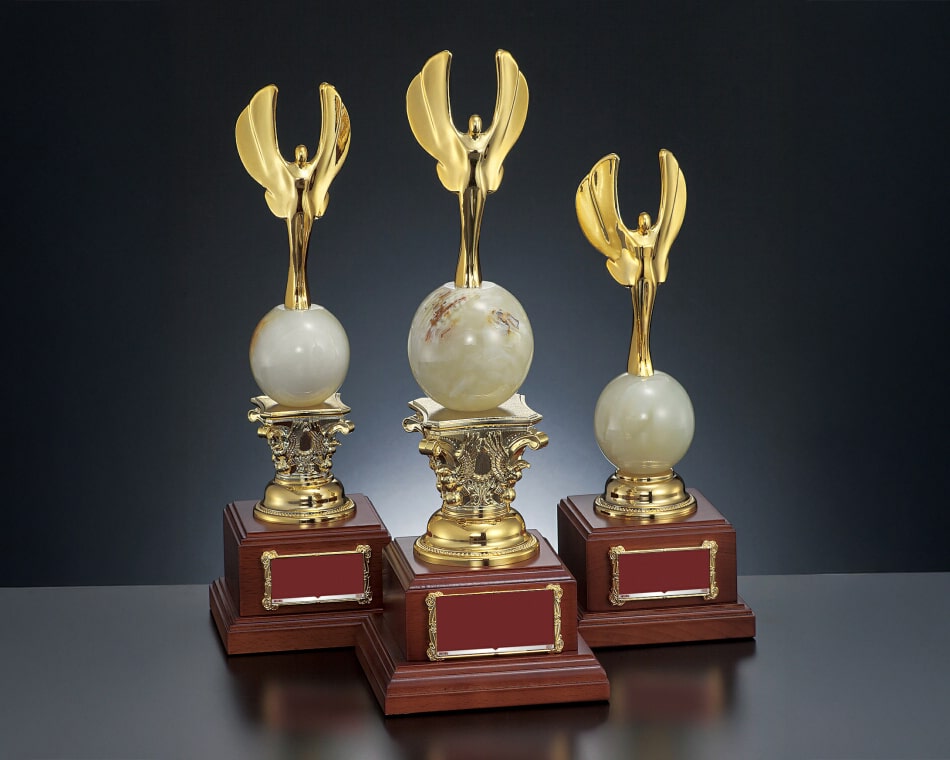 天然石トロフィー:VC-3533